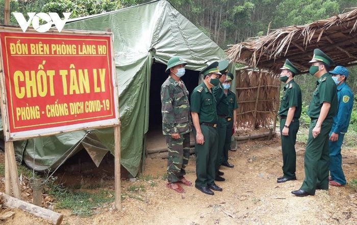 Vượt biên trái phép tràn lan: Lính biên phòng căng mình kiểm soát